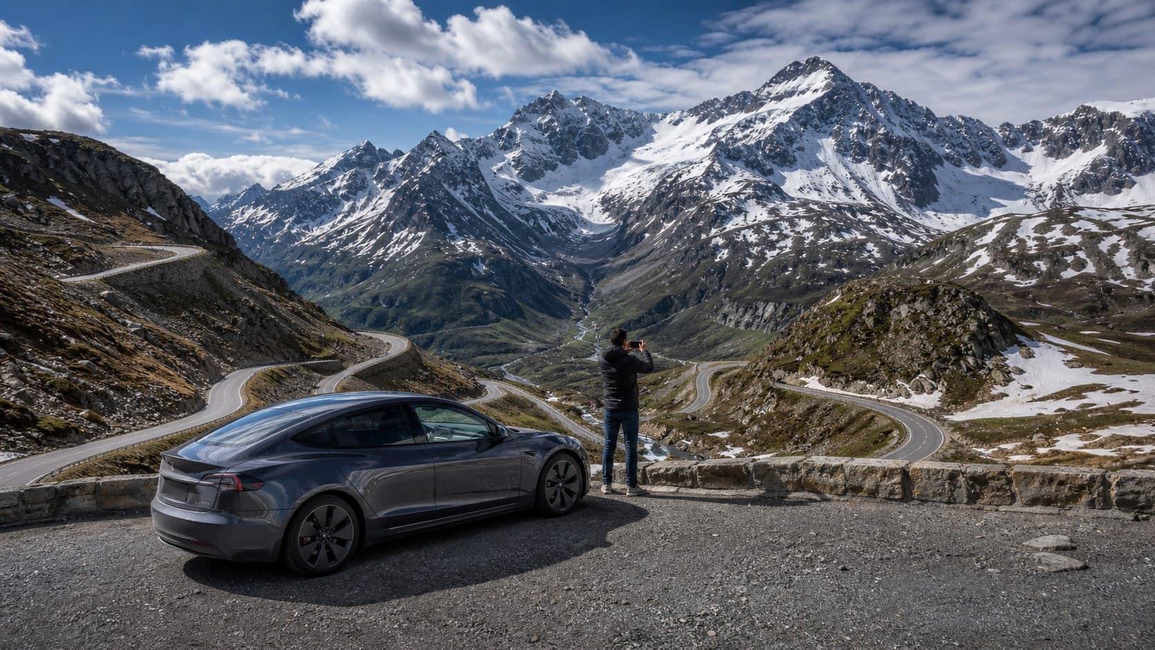 Top 10 des cols alpins en Tesla : autonomie, recharge et paysages à couper le souffle