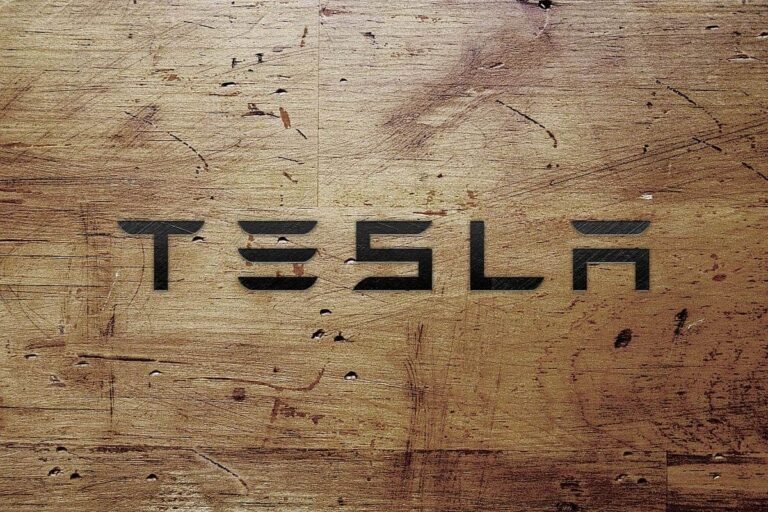 Tesla et les énergies renouvelables : plus qu’une simple tendance