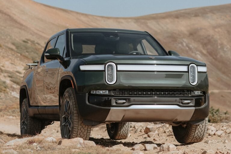 Rivian copie Tesla pour augmenter les taux de production