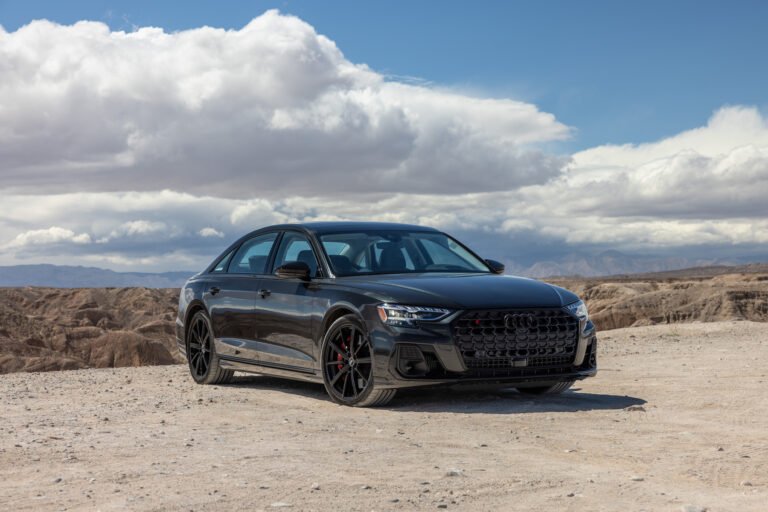 Essai de l’Audi A8 2024 : prix, spécifications et photos