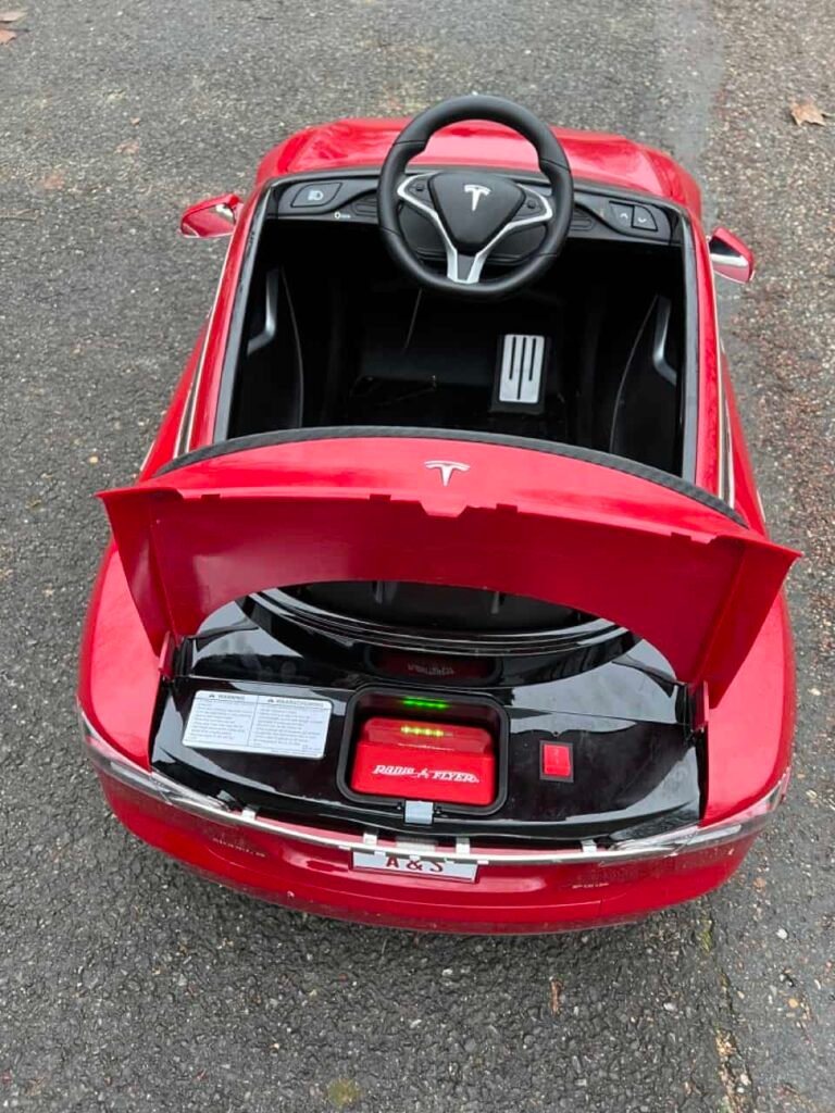 Commentaires sur Tesla Model S pour enfant : le cadeau idéal par brionne
