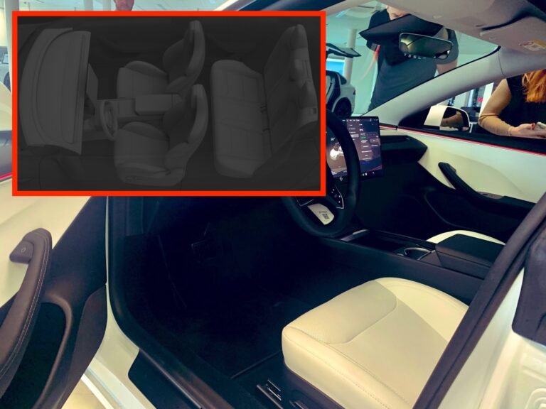 Un pirate informatique de Tesla trouve des références à des sièges spéciaux pour la nouvelle Model 3 Performance