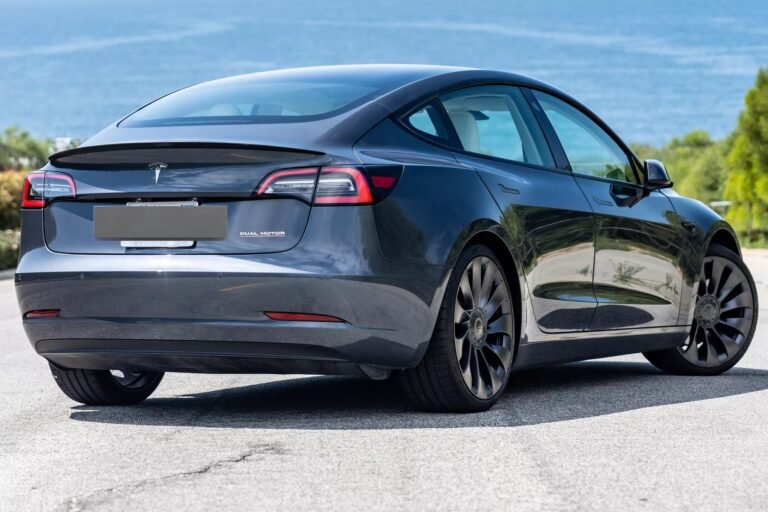 La Tesla Model 3 AWD est considérée comme le véhicule le moins volé aux États-Unis