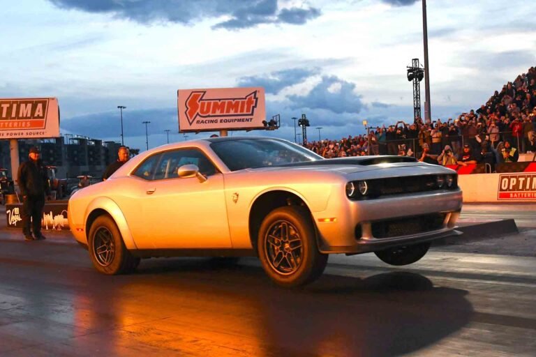 Le Challenger SRT Demon 170 V-8 de 1 025 chevaux est désormais disponible sous forme de caisse