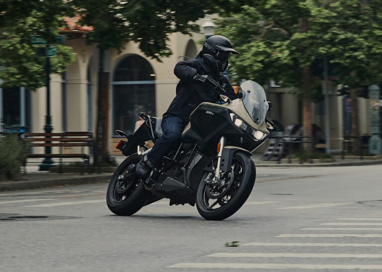 Zero Motorcycles relooke ses motos pour 2024