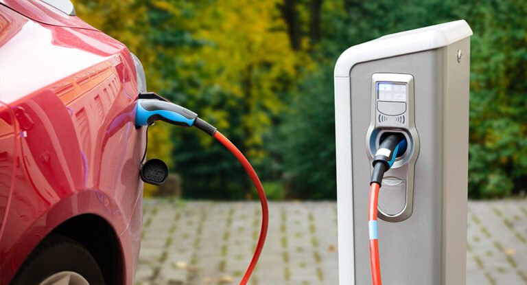 Véhicules électriques chargés |  L’Allemagne compte-t-elle trop de bornes de recharge publiques pour véhicules électriques ?