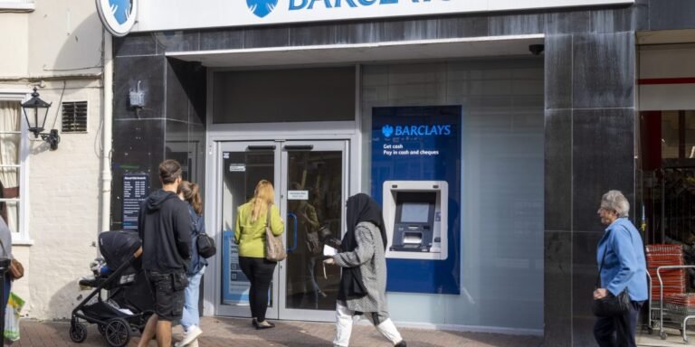 Barclays travaillerait sur des plans de réduction des coûts et de licenciements