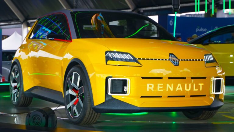 Nouvelle Renault 5 : le prix et le Salon de Genève dévoilent les plans confirmés
