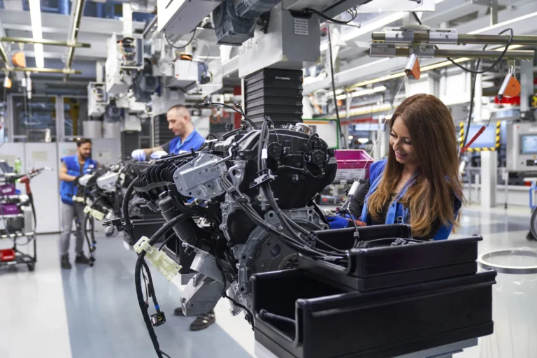 BMW ne fabrique plus de moteurs en Allemagne