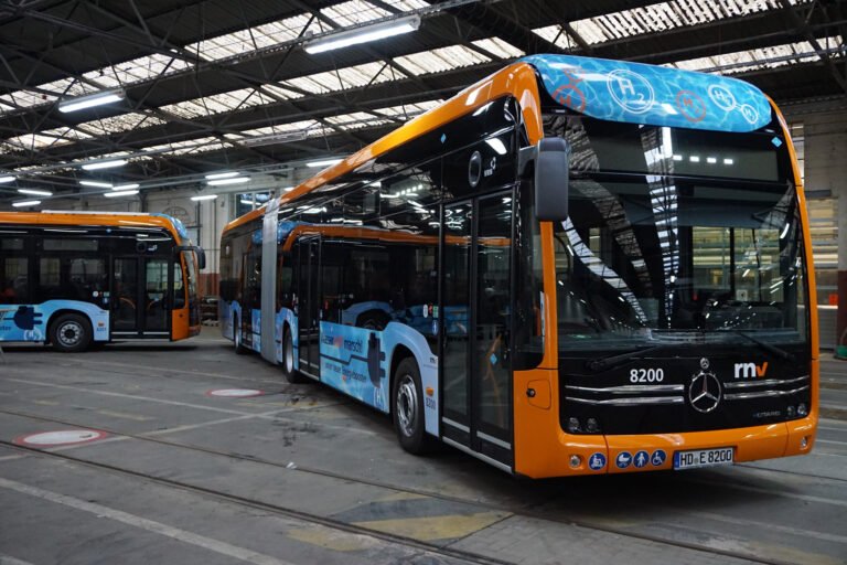Daimler Buses livre le premier eCitaro G à pile à combustible