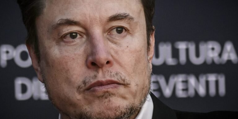 Tesla perd 82 milliards de dollars en valeur marchande après l’avertissement d’Elon Musk concernant les véhicules électriques chinois – et la voie à suivre est intimidante