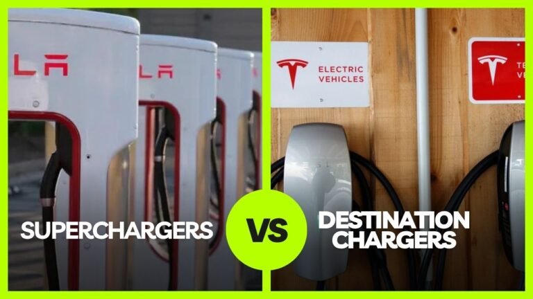 Quelle est la différence entre les Superchargers et les Destination Chargers ?