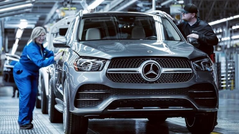 La majorité des travailleurs de l’usine Mercedes-Benz adhèrent à l’UAW