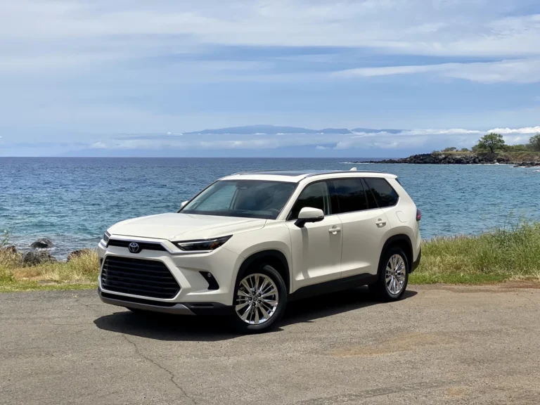 Essai du Toyota Highlander 2024 : prix, spécifications et photos