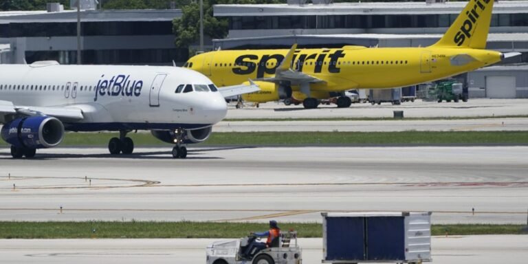 JetBlue et Spirit abandonnent une fusion de 3,8 milliards de dollars